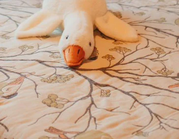 И гуси обнимуси